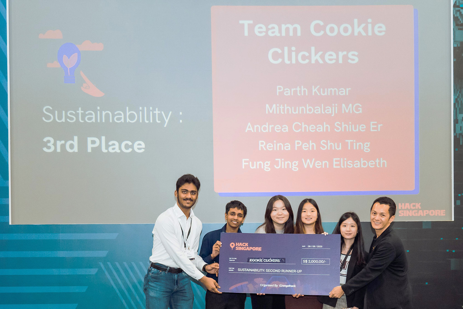 Congratulations to CSD Student Parth and his team for winning 3rd place (Sustainability) at HackSingapore 2023